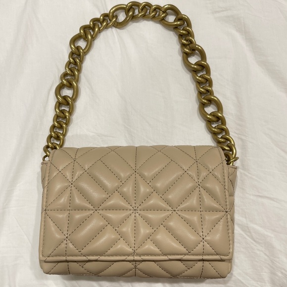 Zara Handbags - 🆕 ZARA chain handbag